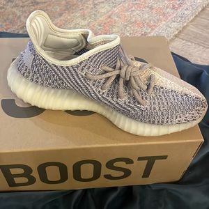 Yeezy boost 350 v2 ashpearl